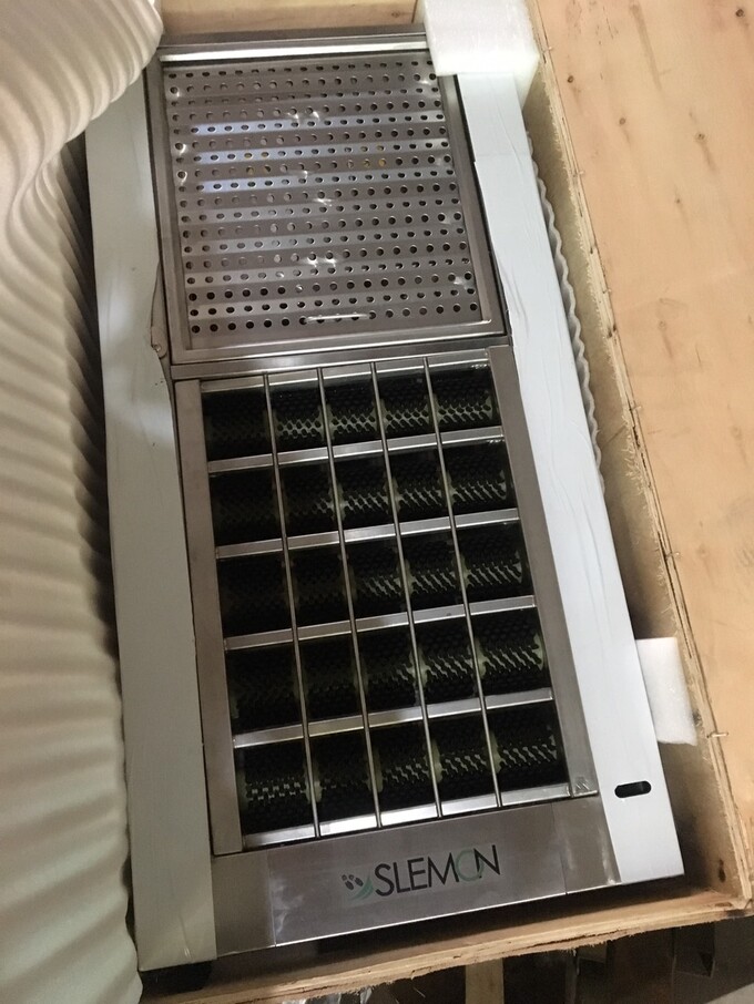 MÁY LÀM SẠCH ĐẾ GIÀY